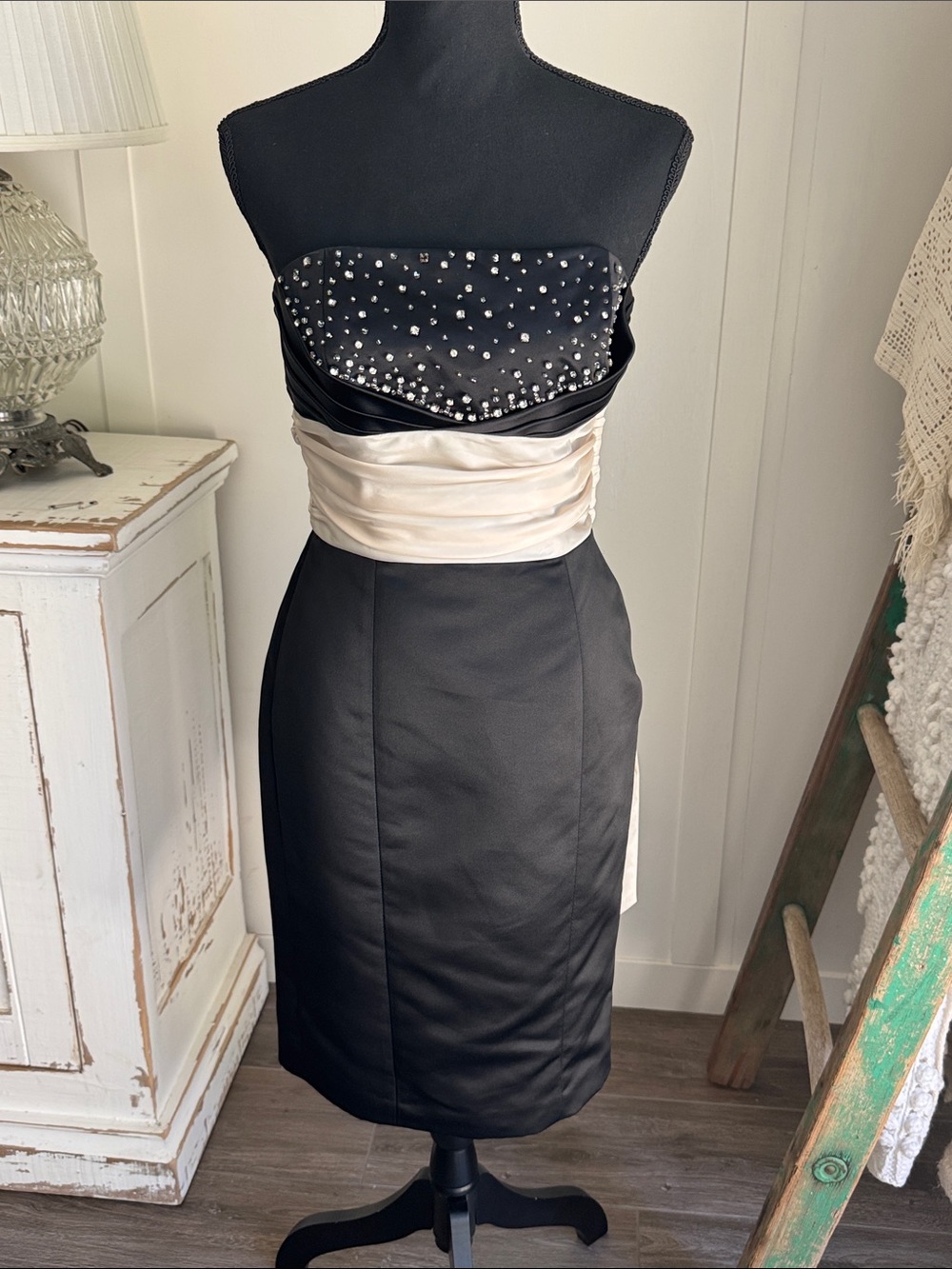 Vintage Betsey Johnson Y2K Cocktail Dress - size 4